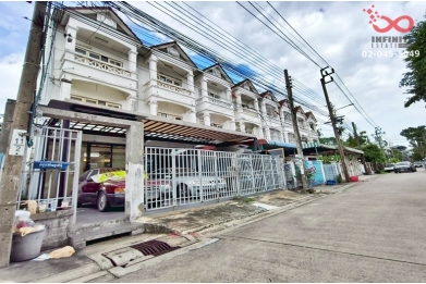 93924, ขายทาวน์โฮม 3 ชั้น 24 ตร.ว. ลาดพร้าว 113 ใกล้รถไฟฟ้าสายสีเหลืองสถานีบางกะปิ