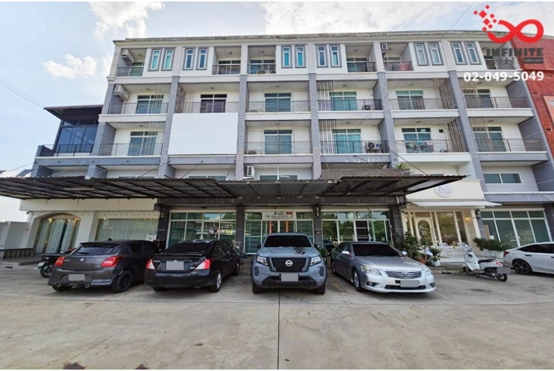ขายอาคารพาณิชย์ ติดถนนหทัยราษฎร์  4.5 ชั้น 19.8 ตร.ว.หมู่บ้าน​ภัทรินทร์ 2 คลองสามวา มีที่จอดรถ