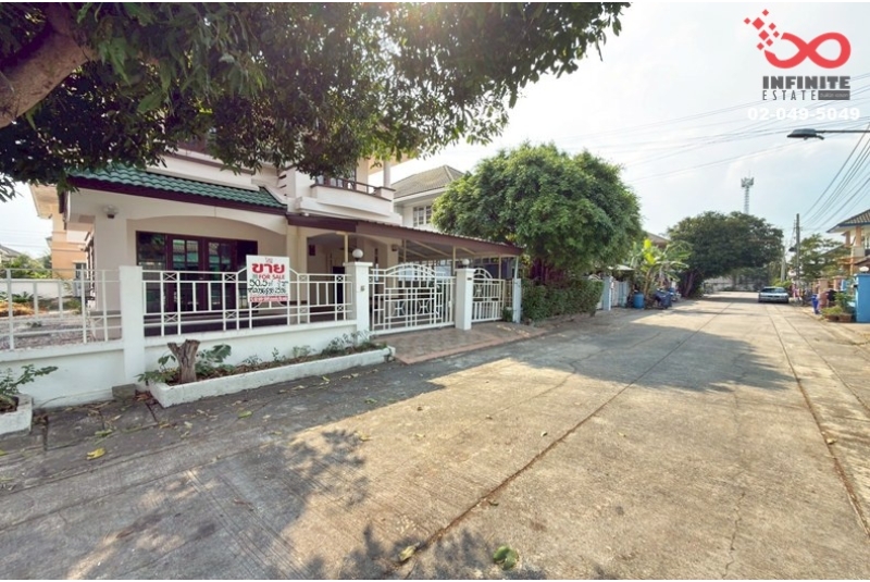 ขายบ้านเดี่ยว ดิ เอมเมอรัลด์ การ์เด้น 1  ภัทรนิเวศน์ 2 บางบัวทอง 2 ชั้น 50ตร.ว. รีโนเวทใหม่