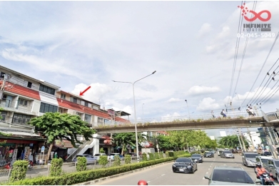 92787, ขายอาคารพาณิชย์ ติดถนนสรงประภา  3.5ชั้น 18ตร.ว.ตรงข้ามโรงเรียนพระหฤทัยดอนเมือง
