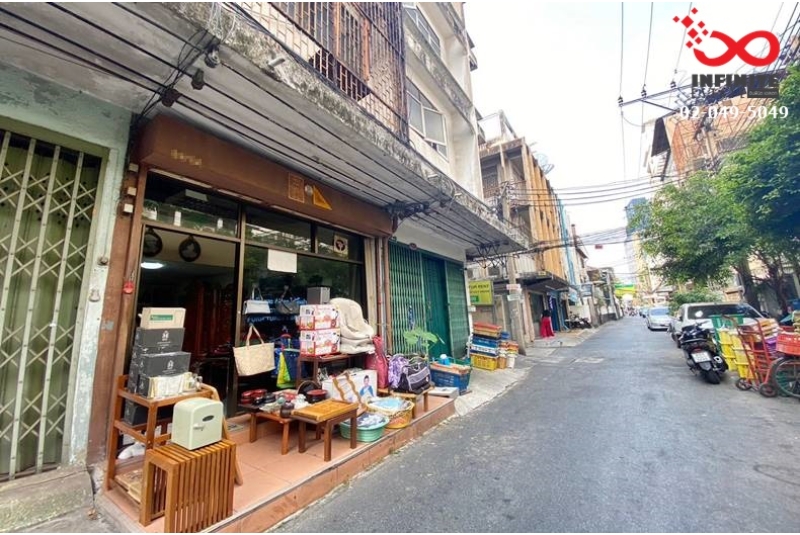 ให้เช่าอาคารพาณิชย์ 5.5 ชั้น 10 ตารางวา ซอยสีลม 22 ใกล้รถไฟฟ้า BTS