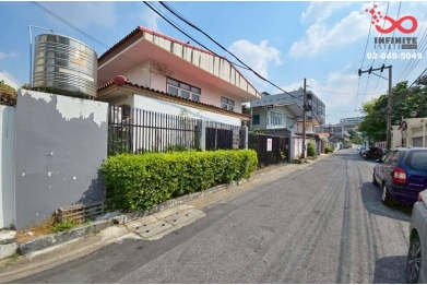 93034, ขายบ้านเดี่ยว 2ชั้น 104ตร.วา จรัญสนิทวงศ์ 91 ใกล้ MRT บางอ้อ พร้อมโกดัง