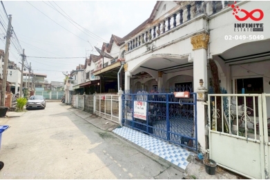 92910, ขายทาวน์เฮ้าส์ 2 ชั้น 17 ตรว. ซอยสะพานขวา ประชาราษฎร์ สาย 2 บางซื่อ ใกล้รถไฟฟ้า