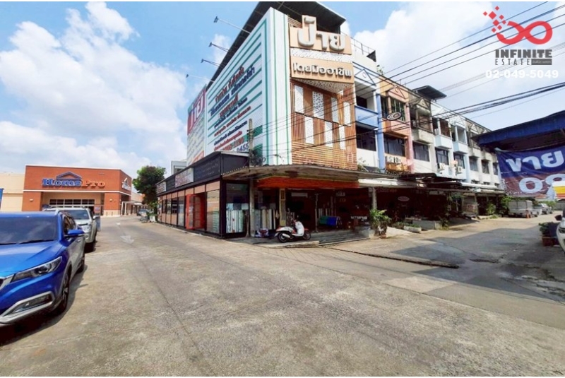 ขายอาคารพาณิชย์ 3.5 ชั้น 18ตร.ว.ใกล้ถนนเพชรเกษม หนองแขม หน้าHomePro-Big C 