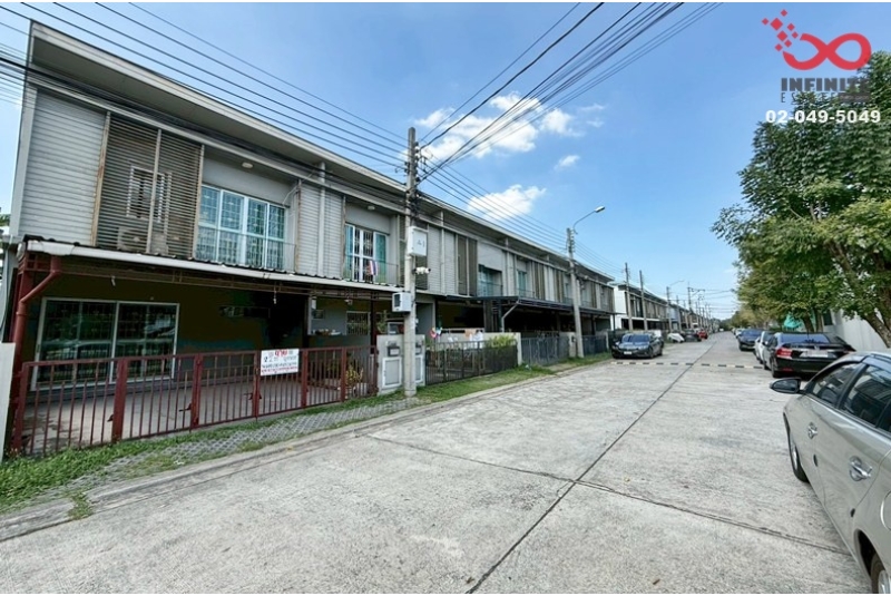 ขายทาวน์เฮาส์ 22ตร.ว. 2ชั้น พฤกษาไลท์ ล็อกซ์ ดอนเมือง เทิดราชัน 45 ใกล้รถไฟฟ้าสายสีแดง