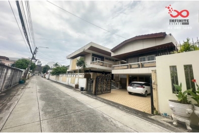 93146, ขายบ้านเดี่ยว 148 ตารางวา ซอยอินทามระ 1 ถนนพหลโยธิน-สุทธิสาร ใกล้ BTS