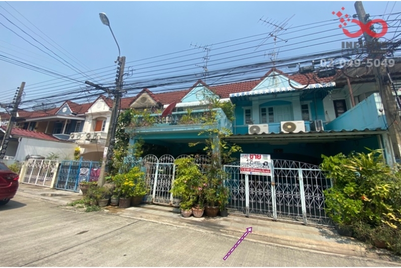 ขายทาวน์เฮ้าส์ 2 ชั้น หมู่บ้านเย็นสุข ลาดพร้าว 87 แยก 8 ใกล้ทางด่วนเอกมัย–รามอินทรา