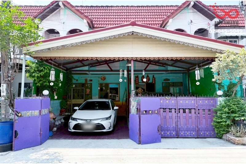 ขายทาวน์เฮาส์ 2 ชั้น 40 ตร.ว. หมู่บ้านศรีเพชร เพชรเกษม 106 ใกล้มหาวิทยาลัยเอเชียอาคเนย์