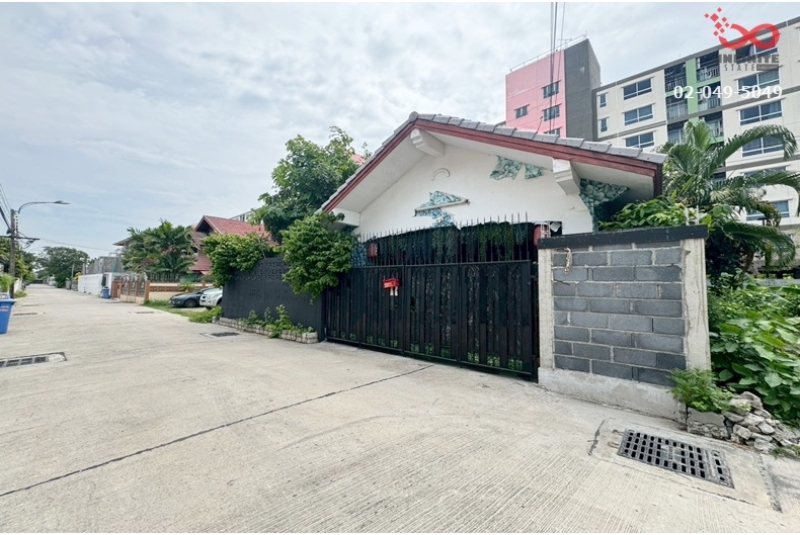 ขายบ้านเดี่ยว  2ชั้น 60ตรว. ถนนสุขุมวิท-ทางรถไฟสายเก่า สำโรง สมุทรปราการ ใกล้ BTS สายสีเขียว