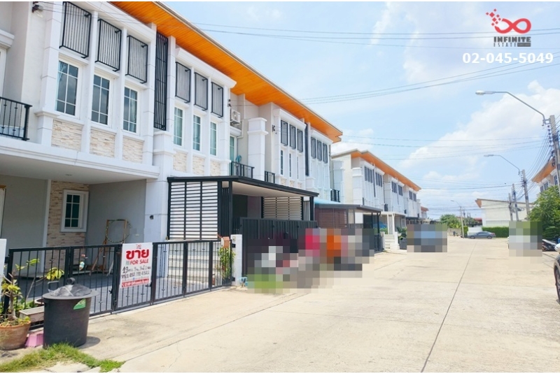 ขายทาวน์โฮม 2 ชั้น 19 ตรว. โกลเด้น ทาวน์ พหลโยธิน-สะพานใหม่ พหลโยธิน 54/1 แยก 4 