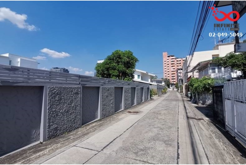ขายที่ดิน 182 ตารางวา ถนนสุทธิสาร วินิจฉัย  ซอยอินทามระ 28 ใกล้ทางด่วน, MRT รัชดาภิเษก 