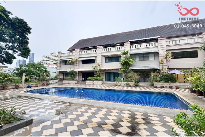 ให้เช่าทาวน์โฮม 4 ชั้น 6 นอน 29 ตร.ว. บ้านสวนเกษมสุวรรณ สุขุมวิท 50 ใกล้ BTS อ่อนนุช