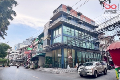 93541, ขายอาคารพาณิชย์ 5 ชั้น พร้อมคาเฟ่ - โฮสเทล ซอยรัชดาภิเษก 3 รีโนเวทใหม่