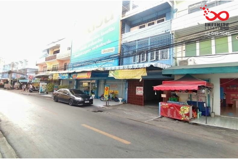 ขายอาคารพาณิชย์ 3 ชั้น 18.4 ตร.ว. ซอยเจริญราษฎร์ 7 พระราม 3 บางคอแหลม