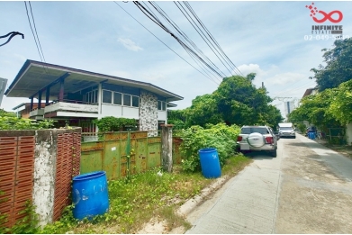 94338, ขายบ้านพร้อมที่ดิน 100 ตร.วา รัชดาภิเษก 44 ใกล้รถไฟฟ้า MRT 