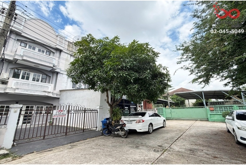 ขายทาวน์เฮาส์ 3 ชั้น 23.8 ตร.ว. หมู่บ้านณีรวัลย์ วิลล่า ถนนรัตนาธิเบศร์ ท่าอิฐ  นนทบุรี ใกล้ MRT 