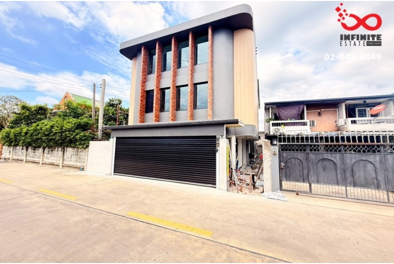 ขายบ้านเดี่ยว 3 ชั้น 53.5 ตร.ว. ถนนรัชดาภิเษก ซอยรัชดาภิเษก 42 Modern Loft