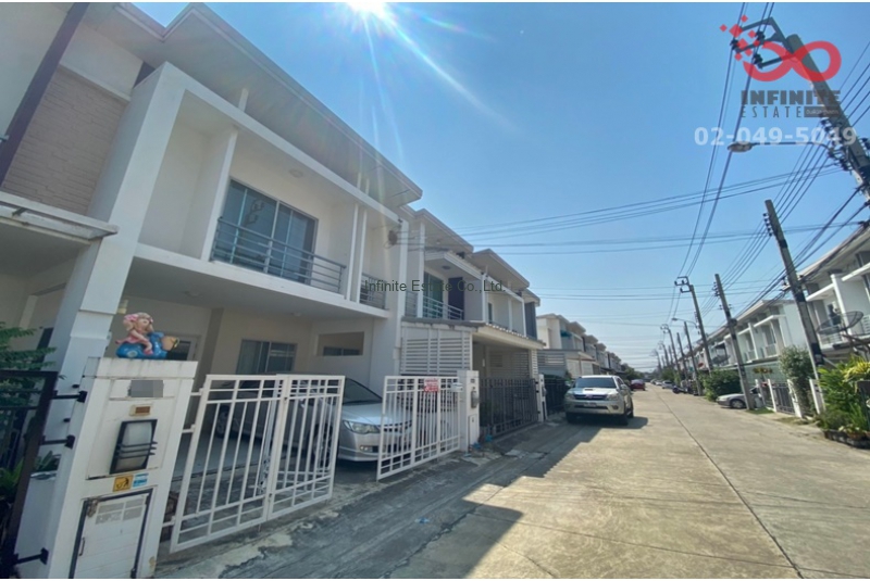 ทาวน์เฮ้าส์ 2 ชั้น พฤกษาทาวน์เน็กซ์  บางนา กม.5 ใกล้ทางด่วนบูรพาวิถี