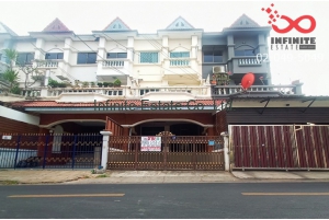 83971, ทาวน์เฮ้าส์ 3 ชั้น 28.8 ตารางวา ถนนสตรีวิทยา2 ซอย10 พร้อมอยู่