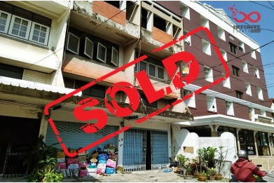 80912, ขายอาคารพาณิชย์ 3.5ชั้น 21 ตารางวา ซอยลาดพร้าว 96