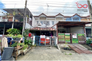 84888, ขายทาวน์เฮ้าส์ 2 ชั้น หมู่บ้านรินทร์ทอง ลำลูกกาคลอง2 ใกล้รถไฟฟ้าฟ้าสายสีเขียยว สถานีคูคต