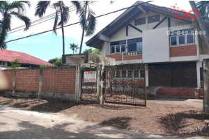 84915, ที่ดินพร้อมสิ่งปลูกสร้าง เนื้อที่ 196 ตารางวา  หมู่บ้านเอื้อสุขพัฒนาการ 58 ถนนพัฒนาการ