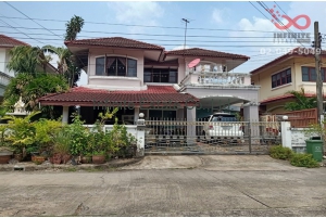 85291, บ้านเดี่ยว 2 ชั้น หมู่บ้านรุ่งนภา 4 ซอยร่มเกล้า 13  ถนนร่มเกล้า ใกล้ถนนมอเตอร์เวย์พระราม9 