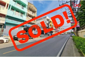 86311, ตึกแถว/อาคารพาณิชย์ 3 ชั้น ถนนรังสิต-นครนายก บึงยี่โถ