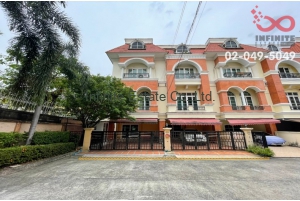 87170, ขายทาวน์โฮม 3 ชั้น หมู่บ้านคาซ่าซิตี้ ลาดพร้าว ถนนประดิษฐ์มนูธรรม ซอยโยธินพัฒนา 3 หลังริม
