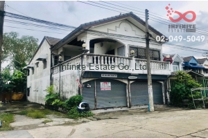 84715, ทาวน์เฮ้าส์ 2 ชั้น 2 หลัง หมู่บ้าน รุ่งเรืองเฮ้าส์ 1 ลำลูกกาคลอง 4