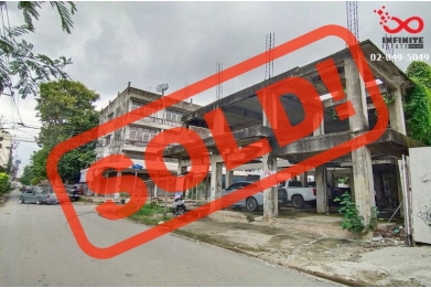 88007, ขายที่ดินพร้อมสิ่งปลูกสร้าง 105 ตารางวา ถนนลาดพร้าว-วังหิน ซอยเสนานิคม 1 แปลงมุม