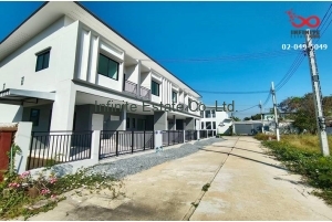 87926, ขายทาวน์โฮม 2 ชั้น 19 ตารางวา หมู่บ้านบ้านสวนปาริชาติ ถนนกาญจนาภิเษก