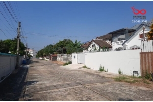 88465, ขายบ้านเดี่ยว 2 ชั้น 69 ตารางวา หมู่บ้านลดาภรณ์  ถนนพุทธมณฆลสาย5 นครปฐม