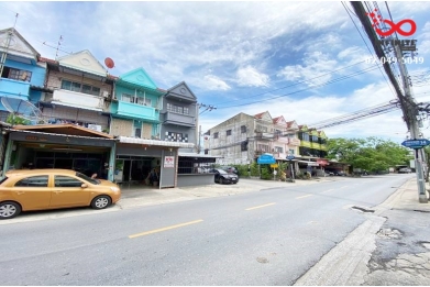 89382, ขายอาคารพาณิชย์ 3 ชั้น 19 ตารางวา ถนนช่างอากาศอุทิศ ซอยช่างอากาศอุทิศ 13