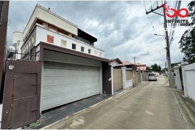 88643, ขายบ้านเดี่ยว 2 ชั้น 100 ตารางวา ถนนสรงประภา