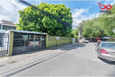 89766, ขายบ้านเดี่ยว 2 ชั้น เนื้อที่ 112 ตารางวา หมู่บ้านสวนสน ถนนรามคำแหง ซอยรามคำแหง 60