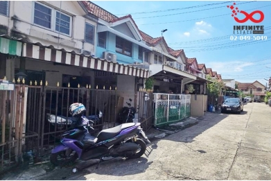 90173, ขายทาวน์เฮาส์ 2 ชั้น หมู่บ้านสวนทิพย์ เนื้อที่ 16 ตารางวา ถนนประเสริฐมนูกิจ ซอยคลองลำเจียก 12