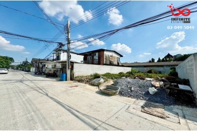 90297, ขายที่ดินเปล่า 45 ตารางวา ถนนลาดพร้าว ซอยลาดพร้าว 80 ใกล้ BTS สายสีเหลือง