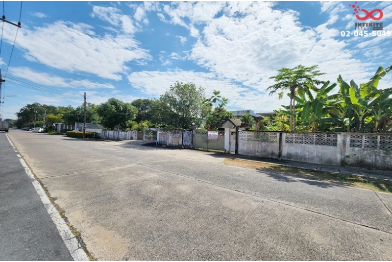 ขายที่ดินพรร้อมบ้าน 148 ตร.วา พหลโยธิน 62 ใกล้ BTS แยก คปอ. สนามบินดอนเมือง