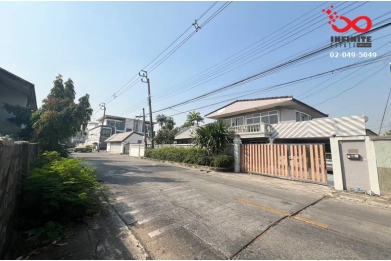 90668, ขายบ้านเดี่ยว 2 ชั้น 85 ตารางวา อมรพันธ์ 9 ซอยเสนานิคม 42 แยก 11-2 ถนนเสนานิคม