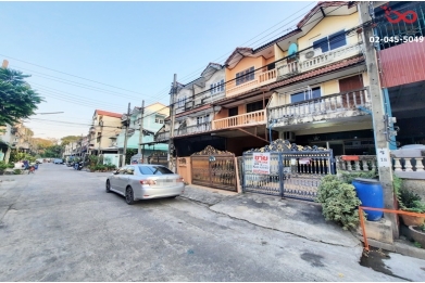 90798, ขายทาวน์เฮาส์ 3 ชั้น 16.5 ตารางวา สินทวี แกรนด์วิลเลจ ซอยอนามัยงามเจริญ 19  ถนนกาญจนาภิเษก