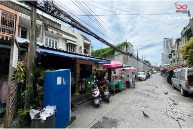 90698, ขายทาวน์เฮาส์ 2 ชั้น 26.10 ตารางวา ซอยนวลแก้ว ถนนพหลโยธิน-ถนนสุทธิสารวินิจฉัย 