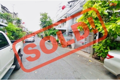 91012, ขายทาวน์เฮาส์ 2 ชั้น 20.5 ตารางวา ซอยวิภาวดี 36 แยก 5-1-2 ถนนวิภาวดี 