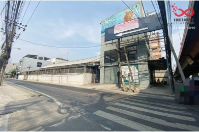 91108, ให้เช่าอาคารพาณิชย์ 4 ชั้น 41 ตารางวา ซอยพระราม9 ซอย13 ถนนพระราม9