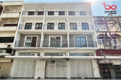 91073, ขายอาคารพาณิชย์ 4.5 ชั้น รีโนเวทใหม่ ถนนประชาสงเคราะห์ พร้อมที่จอดรถ 