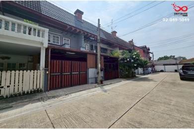 91198, ขายทาวน์เฮาส์ 2 ชั้น  17 ตารางวา เกตุนุติการ์เด้น ถนนลาดพร้าว