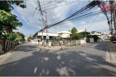 91895, ขายที่ดินพร้อมบ้าน 100ตรว.ซอยสบายใจ รัชดา สุทธิสาร ลาดพร้าว 