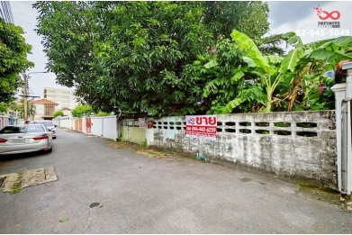 92098, ขายบ้าน 2 ชั้น 52ตร.วา ซอยรุ่งเรือง–รัชดาภิเษก 20 ใกล้ MRT สุทธิสาร 