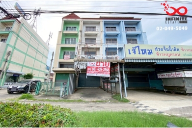 91854, ขายอาคารพาณิชย์ ติดถนน พุทธมณฑลสาย 4 ใกล้เซ็นทรัลศาลายา  4ชั้น 21ตร.วา 