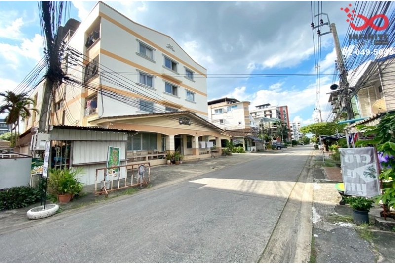 ขายอพาร์ทเม้นท์ ถนนเชื่อมสัมพันธ์ ใกล้มหาวิทยาลัย 77ห้อง 339ตรว.ผู้เช่าเต็ม  